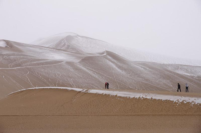 足球赌注软件APP-房地产虚热 不妨用“空置税”败火
